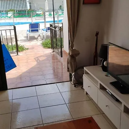 Apartament El Sol Chipeque, Cristianos Estudio