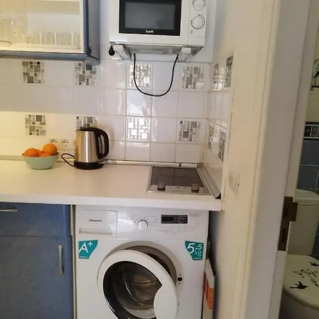 El Sol Chipeque, Cristianos Estudio Apartament